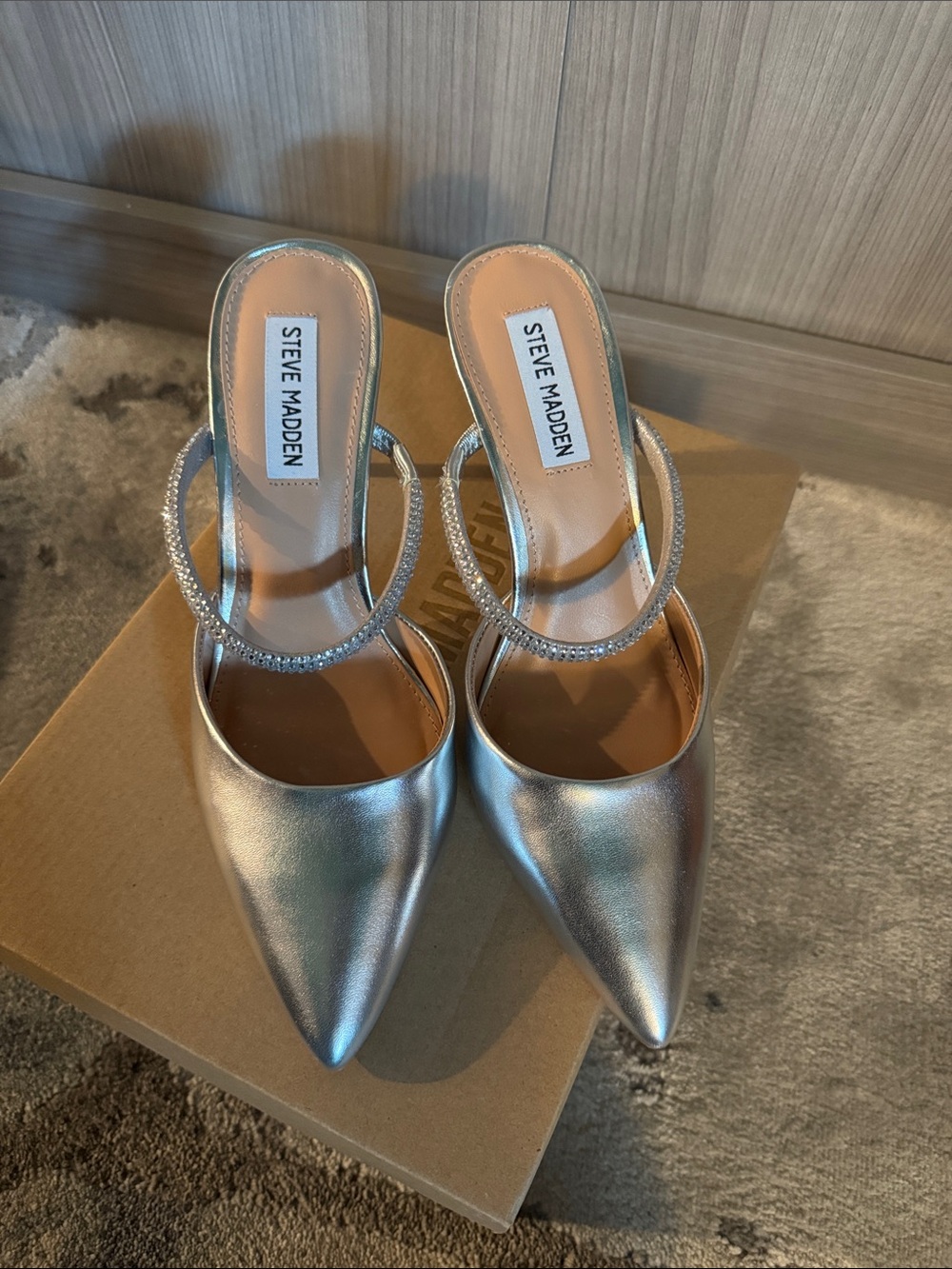 Steve Madden Silver Pointed Crystal-Embellished Slip-On Mules - Picture 1 of 4